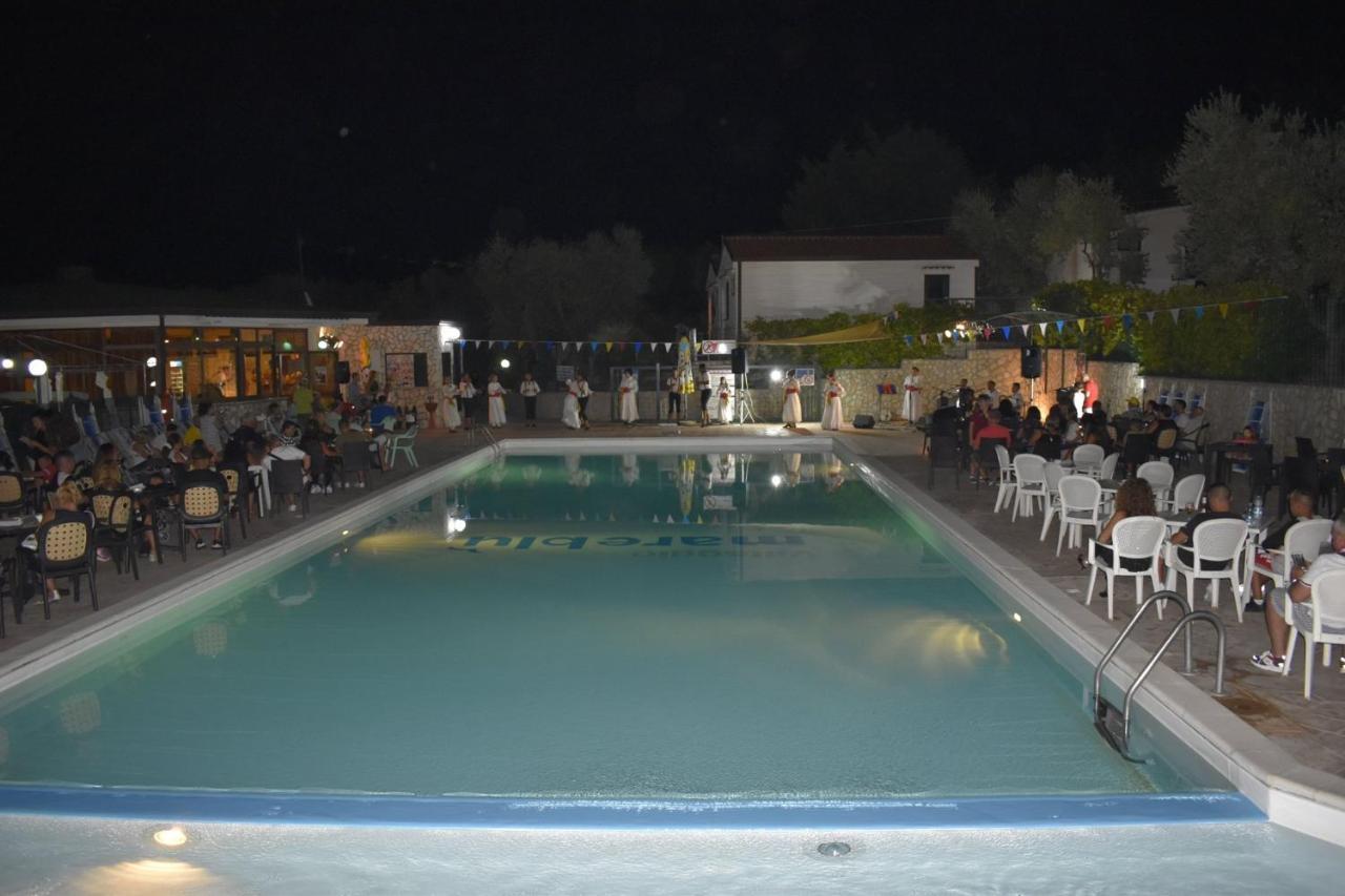 Villaggio Mare Blu Vieste Exterior photo